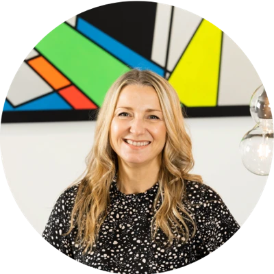 Angela Daykin (photo)